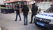 İzmir'de evlat vahşeti! Sokak ortasında babasını sopayla döverek öldürdü