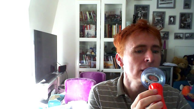 Wiwi égratigne obiagu