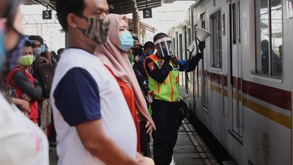 Jadwal Operasional KRL di Malam Pergantian Tahun