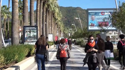 Marmarisliler 2020’nin son gününde güzel havanın keyfini sürdü