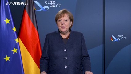 شاهد: ميركل تسلم قيادة المجلس الأوروبي للبرتغال وتؤكد على ضمان اللقاحات لدول التكتل