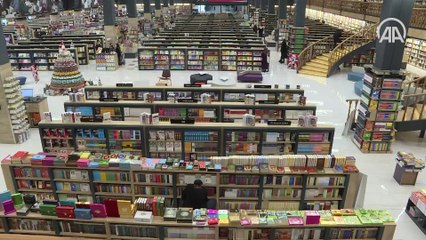 'Z kuşağı'na kitabı, kağıt ve mürekkep kokusuyla sevdiren kitabevi