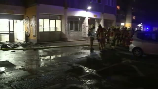 Berlín registra varios incendios debido al lanzamiento de fuegos artificiales por los ciudadanos