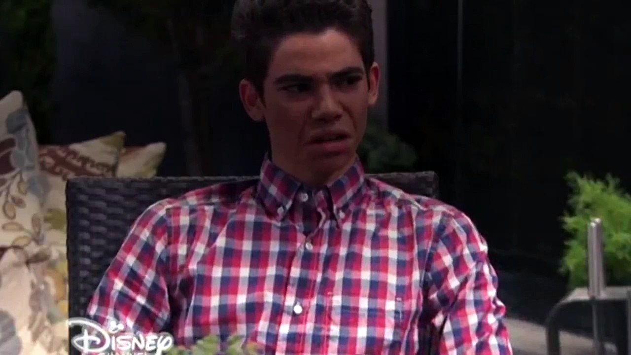 Jessie 4x17 Katch Kipling