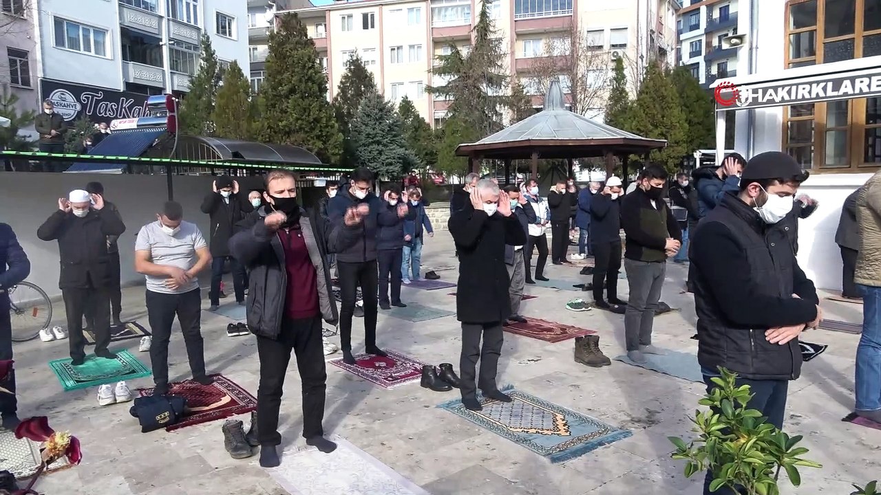 Kırklareli’nde yeni yılın ilk cuma namazı kılındı
