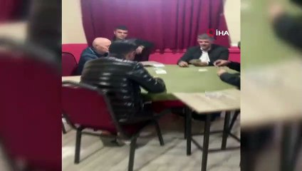 Yeni yıla kumar oynayarak girenlere polis baskını