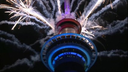 استقبال عام 2021.. احتفالات محدودة في ظل قيود كورونا وآمال بعام أفضل