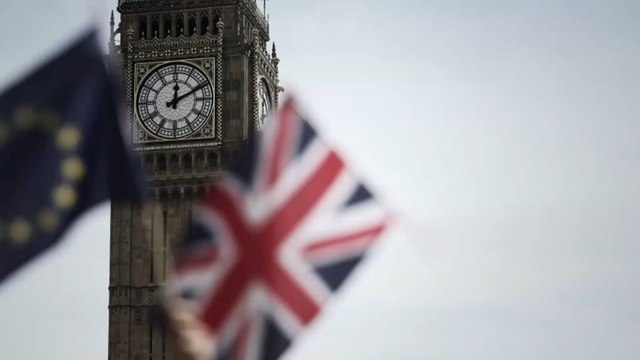 بريطانيا تطوي صفحة الاتحاد الأوروبي وتستكمل انفصالها رسميا
