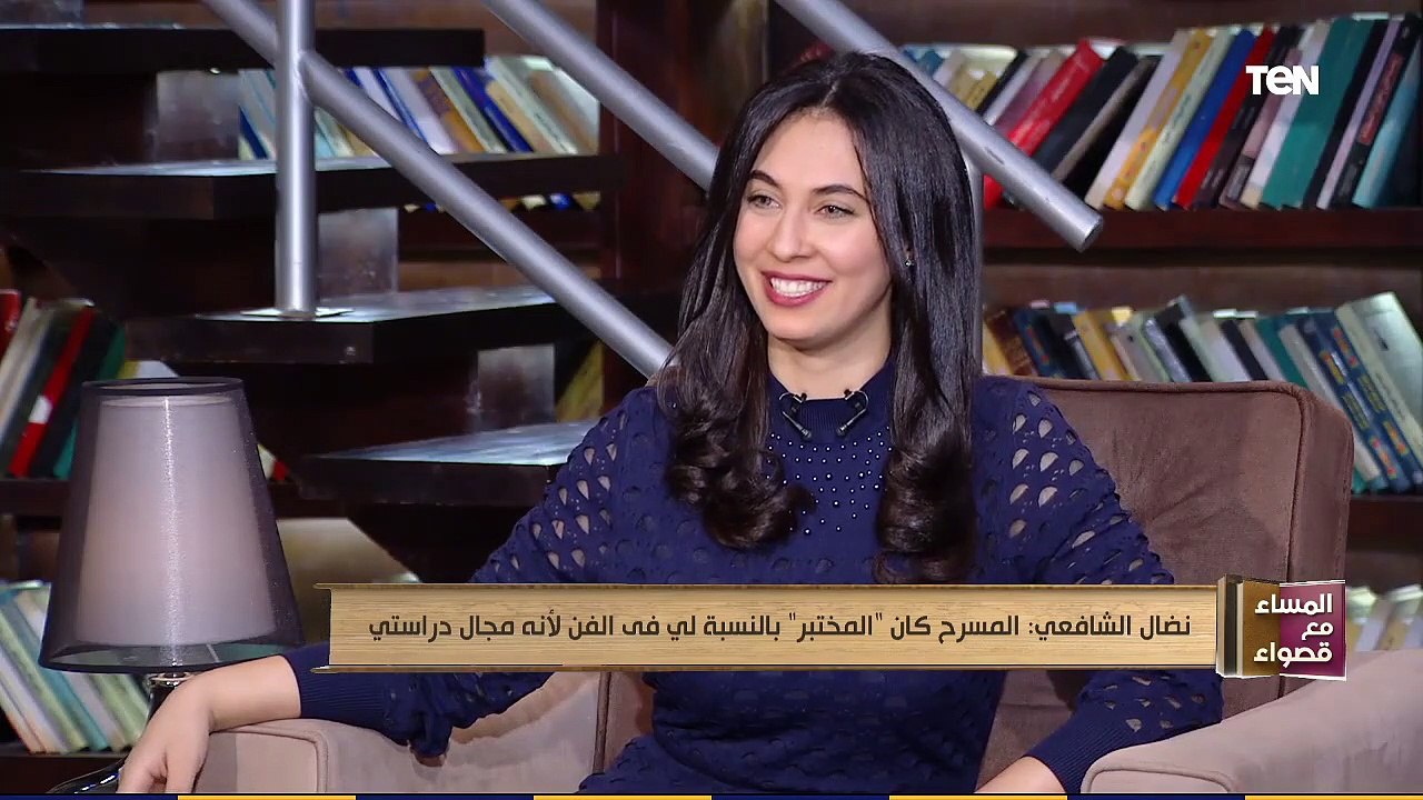 نضال الشافعي: يحيى الفخراني "غول" على المسرح.....