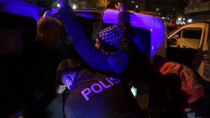 Bodrumda yakalanan ve askere gitmek istediğini söyleyen genç yoklama kaçağı çıktı