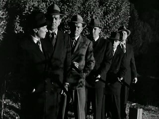 Los Intocables -2x16- The Jamaica Ginger Story (La ginebra de Jamaica)