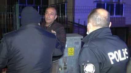 Sigara içip, yangını izlemek için ısrarcı olunca ceza yedi