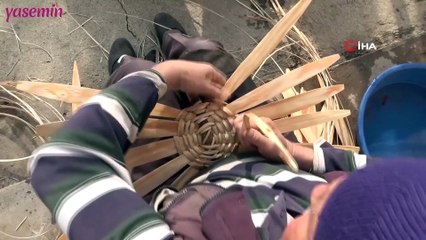 Bu köyde sepet yapmayana kız yok!