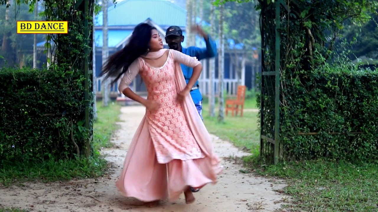 মোবাইলে ডাকে বিয়াই - Bangla New Dance Performance - Bangladeshi Dance Video - BD Dance