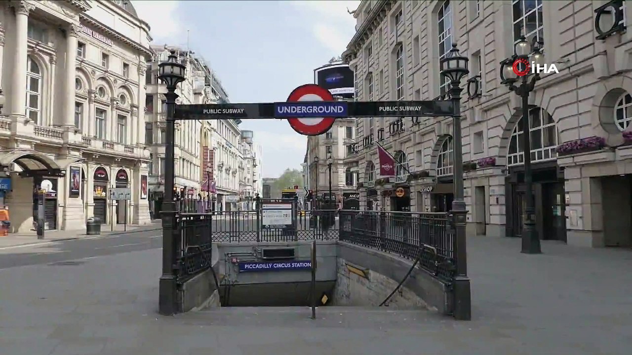 - İngiltere'de günlük vaka sayısı rekor tazeledi- İngiltere'de son 24 saatte 57 bin 725 vakası