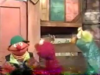 Sesame Street Episode 3954 (Ernie offers an Instant Poetry Service) (Part 1/2) (2001)