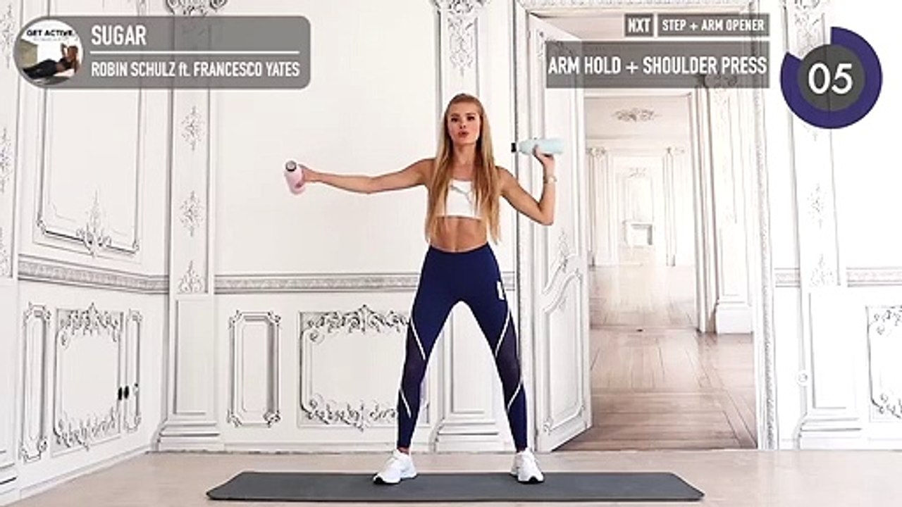 10 MIN TONED ARMS - quick & intense at home _ with water bottles I Pamela Reif