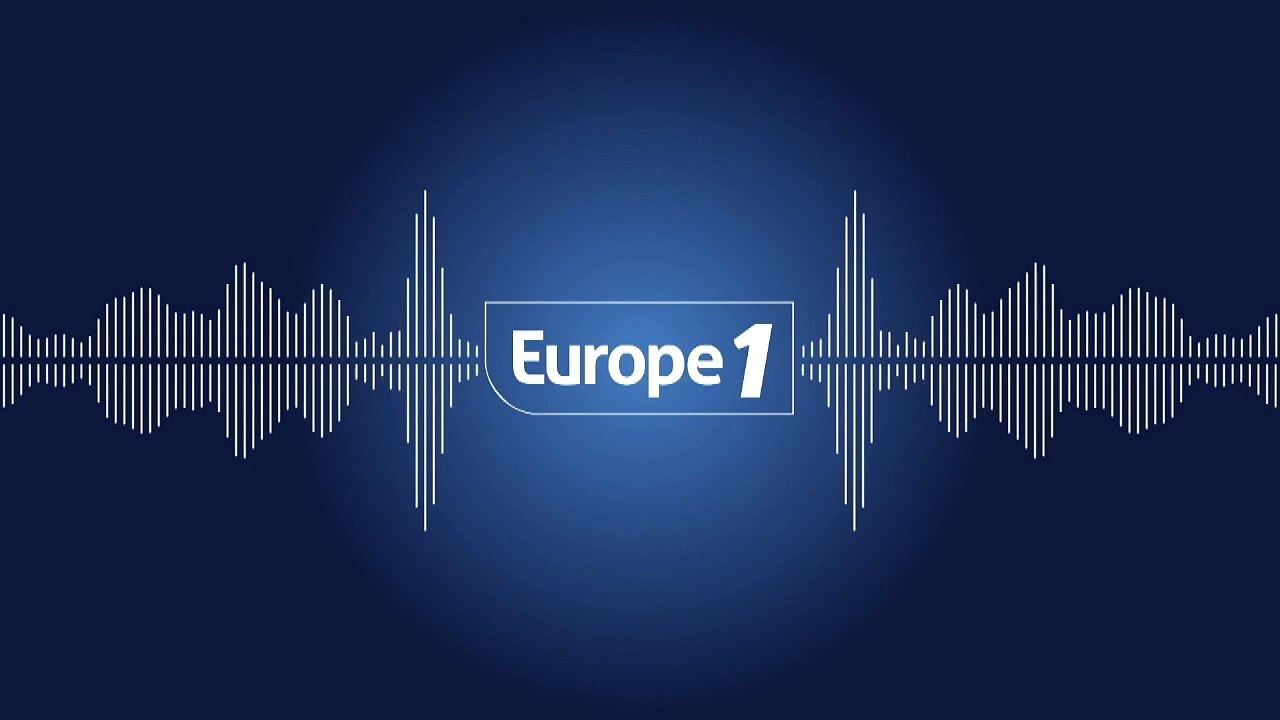 Chômage partiel : "On est en train de fabriquer des travailleurs pauvres", estime Patrick Roger