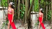 Kiara Advani ने Red Bikini पहन Maldives में ढ़ाया कहर | Kiara Advani Bikini Look | Boldsky