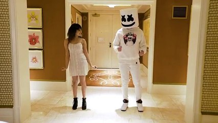 Marshmello and Shirley Setia take over Bollywood and dance to Kala Chashma