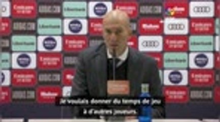 17e j. - Zidane justifie la sortie de Benzema en fin de match