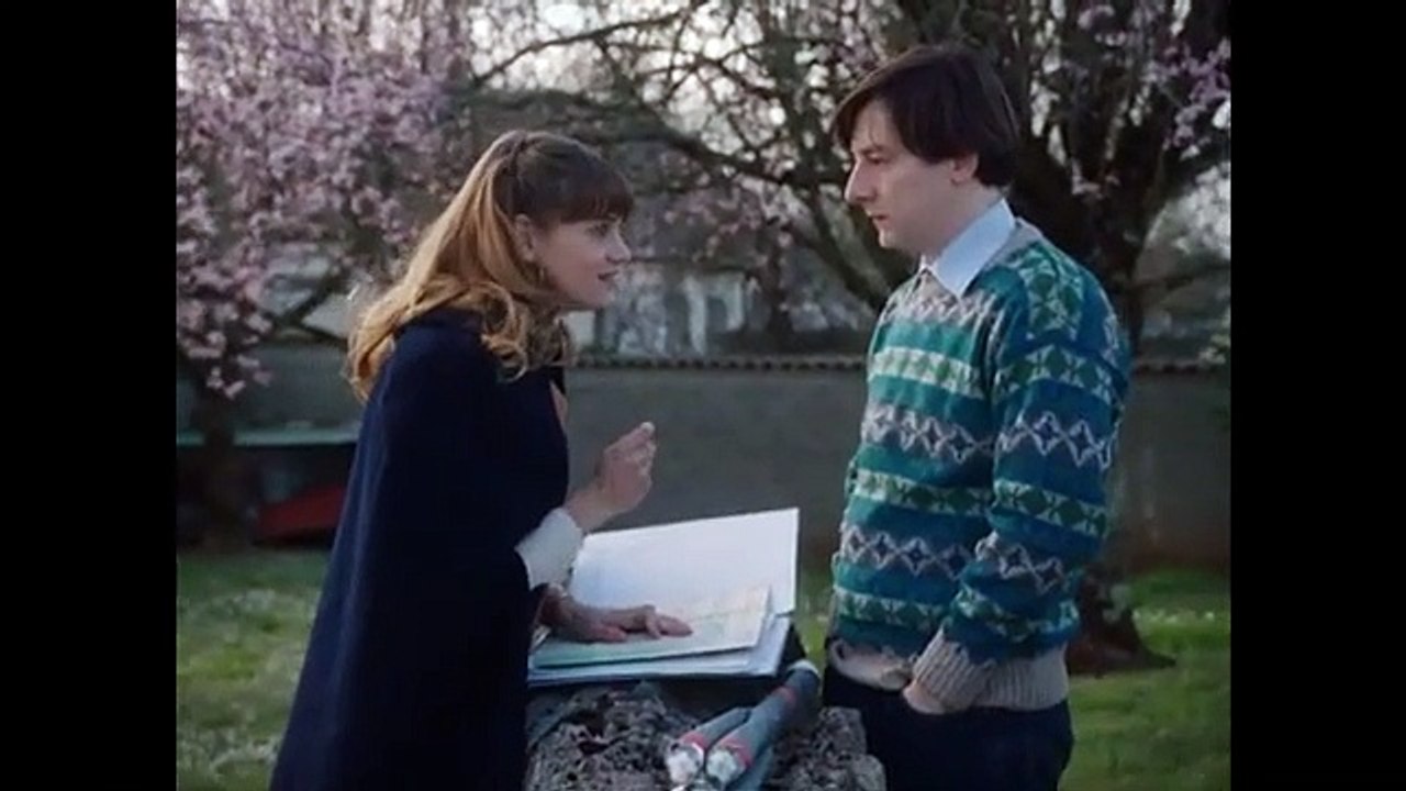 [Série] 3615 Monique (saison 1) - Bande annonce VF (trailer)