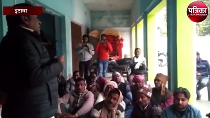 समाजवादी पार्टी नेता किसानों को जागरूक करने में जुटे