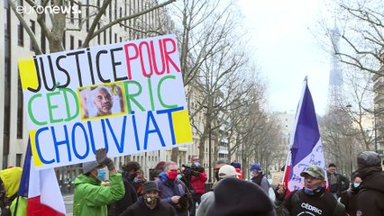 Paris protest in support of family of Cédric Chouviat who died after police arrest