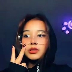 Harmane Viral Song Meme Template -- Girl Singing Patlamaya Devam -- Harmane Baba Nerde Song - YouTube