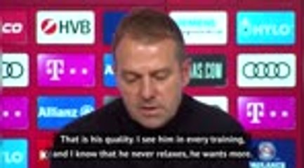 Lewandowski 'never relaxes' at Bayern - Flick