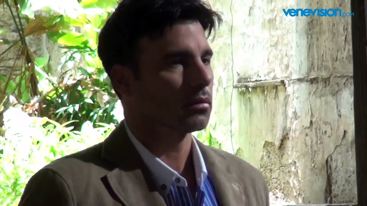 Amor Secreto - Tras cámaras - Leo y Jorgito negocian con Rodrigo