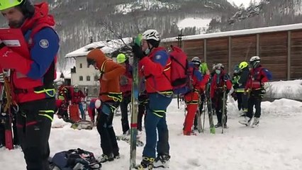 Südtirol: Ehepaar beim Skifahren unter Lawine begraben