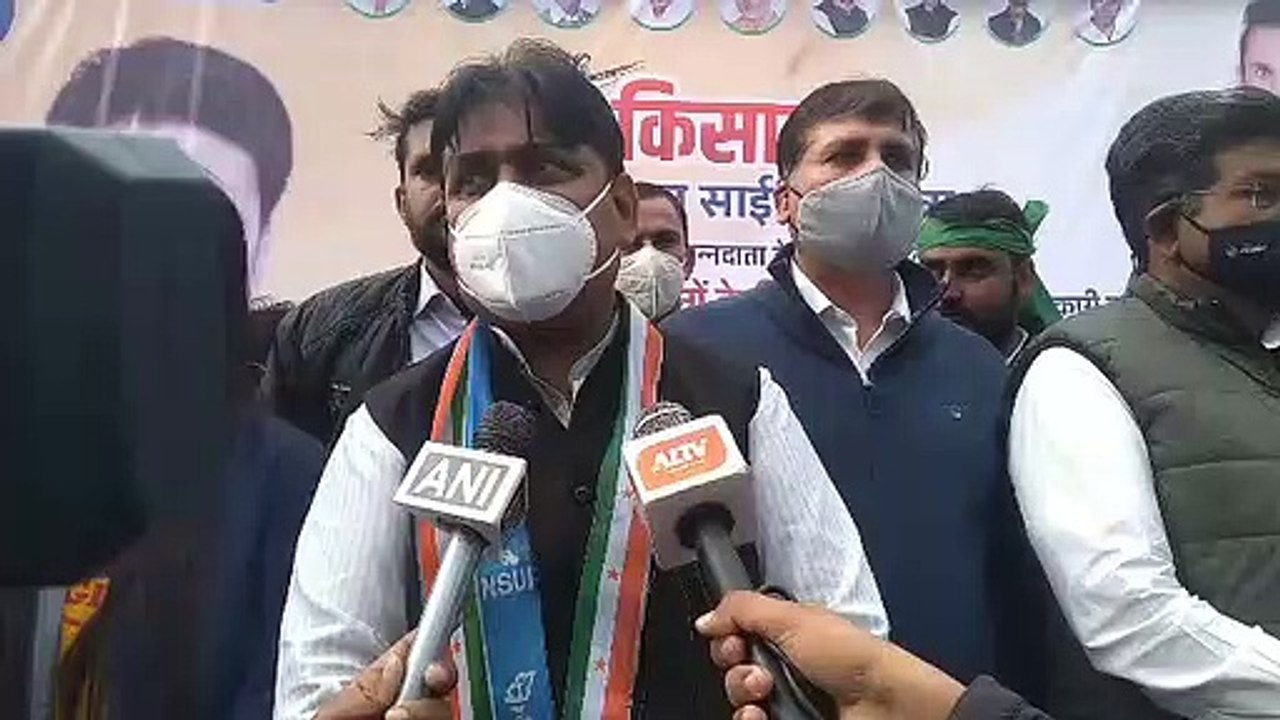किसानों के समर्थन में दिल्ली तक एनएसयूआई की साइकिल रैली