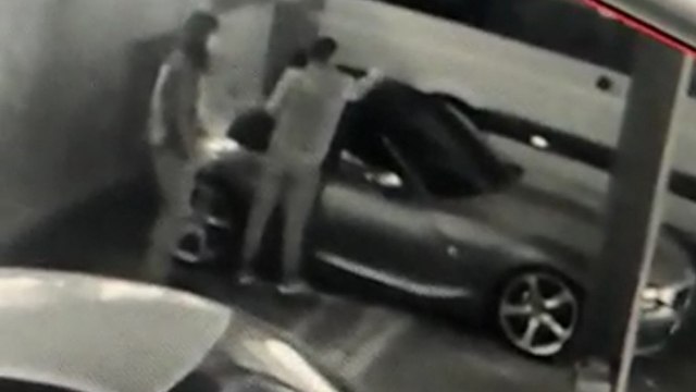 Hırsızlık yapmak için lüks otomobili böyle kestiler