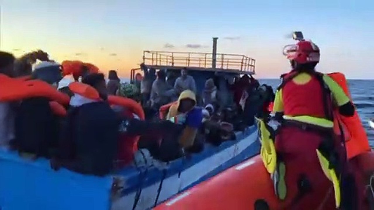 Mit 265 Migranten an Bord - 'Open Arms' darf nach Sizilien