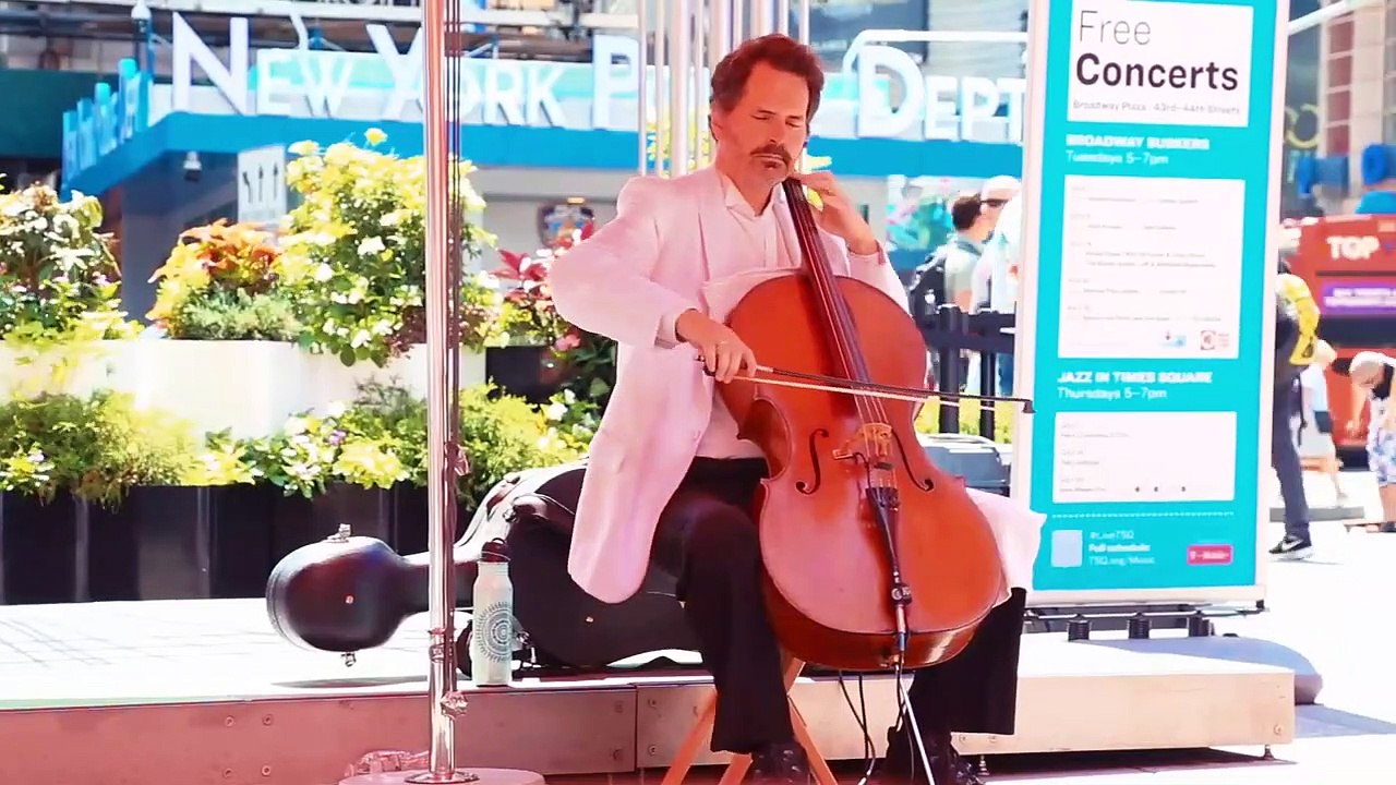 Best Mens Haircut Midtown pallmallbarbers.nyc +12125862220 video