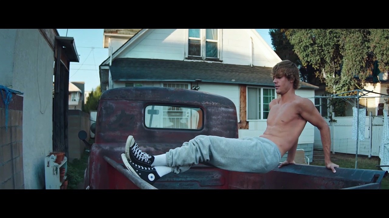 Justin Bieber - Anyone (Clip officiel)
