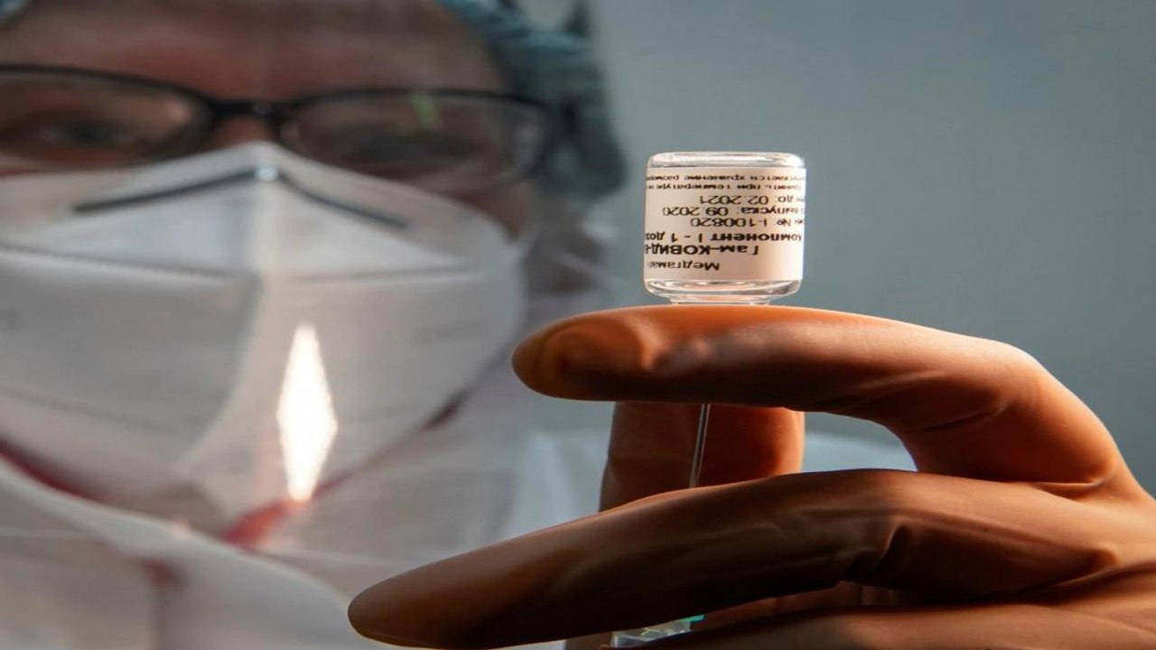 Opposition say PM Modi should be first to get corona vaccine