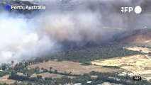 Bushfire and smoke threaten Australian 'lives and homes' near Perth