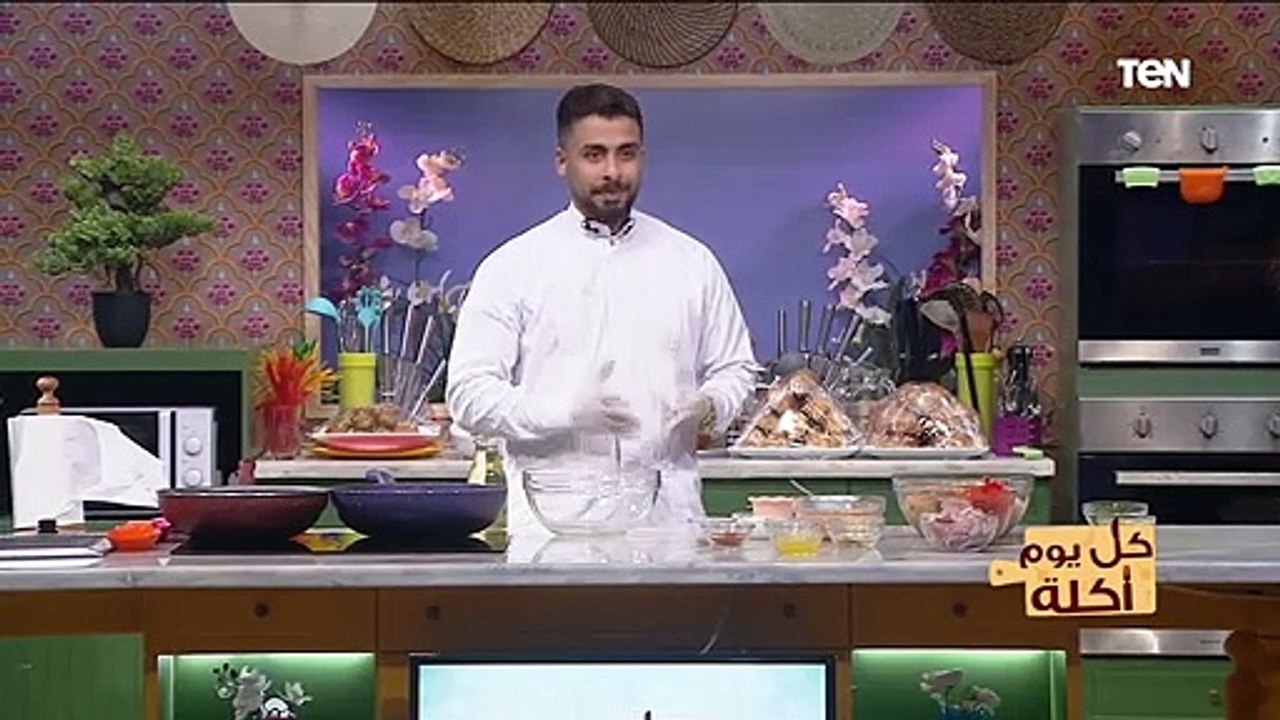 شاهد مفاجأة الشيف كريم صلاح لجمهور برنامج كل يوم أكلة على الهواء