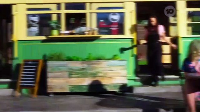 Neighbours 4th January 2021 (8528)