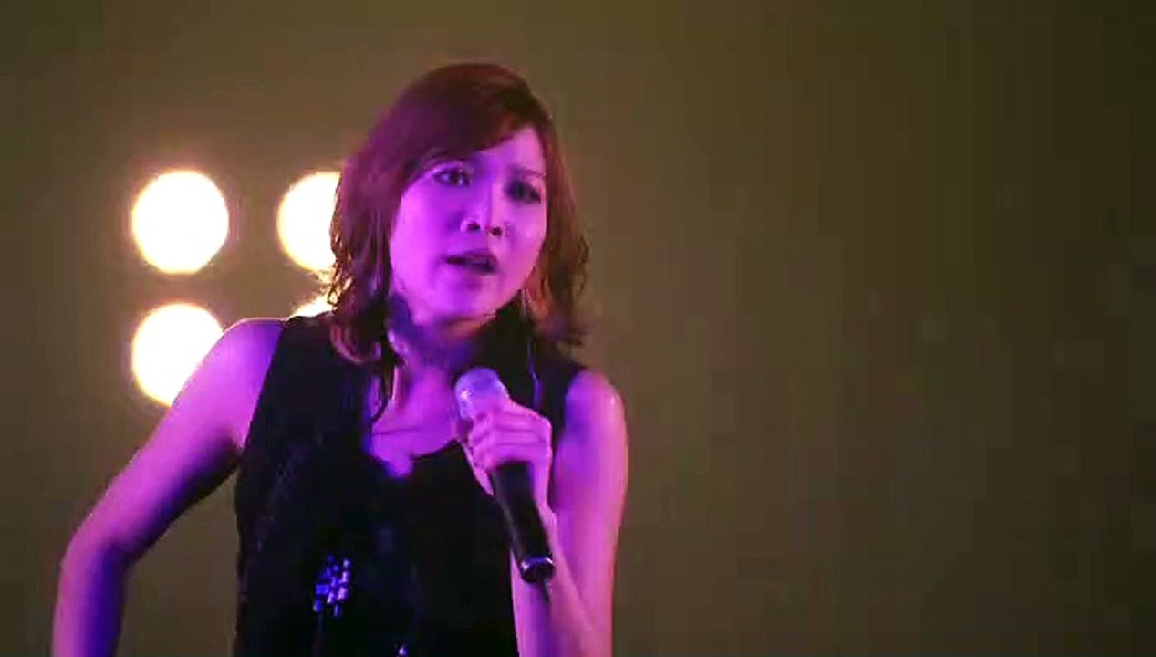 LIVE AFA 2012 - May'n