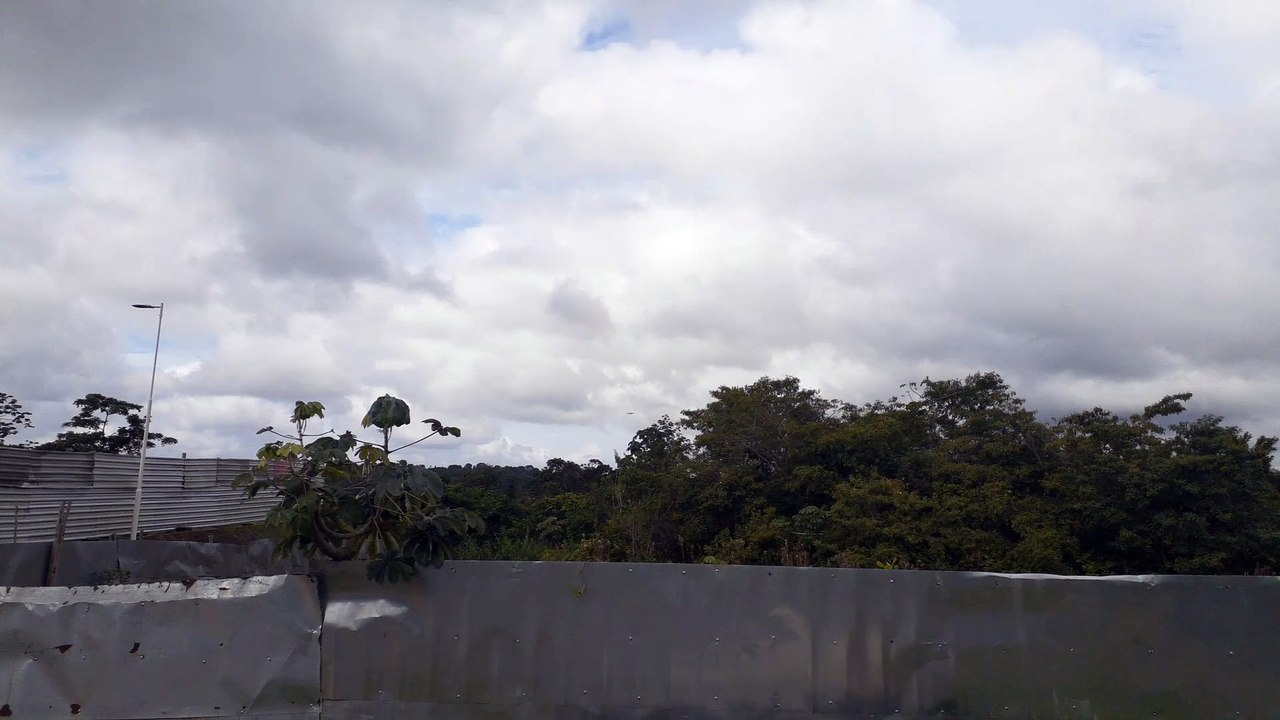 Boeing 777-300ER PT-MUG na aproximação final antes de pousar em Manaus vindo de Guarulhos