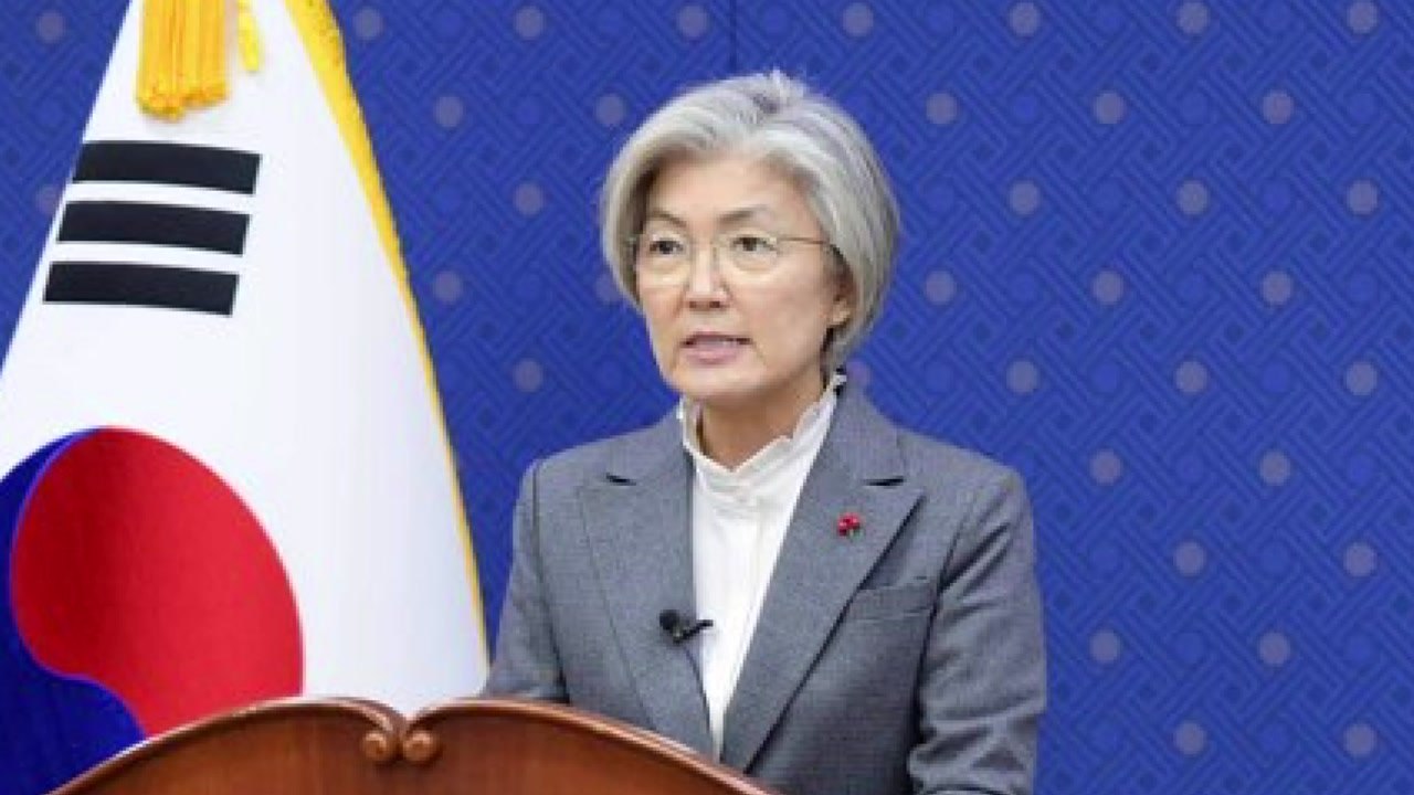 강경화 "美 신행정부 출범...고위급 교류 조속히 실현" / YTN