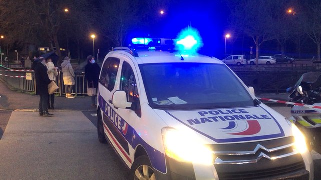 Quimper : les démineurs sécurisent la voiture de l’homme qui à tenté de s’immoler