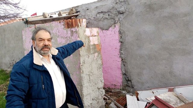 Evi soyup soğana çevirdiler yetmedi, tuvalet kapısını bile çaldılar: 4 tutuklama