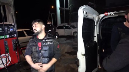 Kısıtlamada arkadaşı ile gezmeye çıktı, eşinin ihbarıyla yakalandı