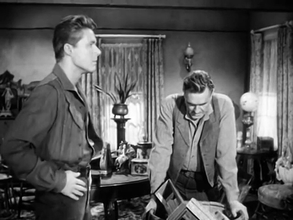 STORIES OF THE CENTURY - SONTAG and EVANS - Season Two - Episode Eight