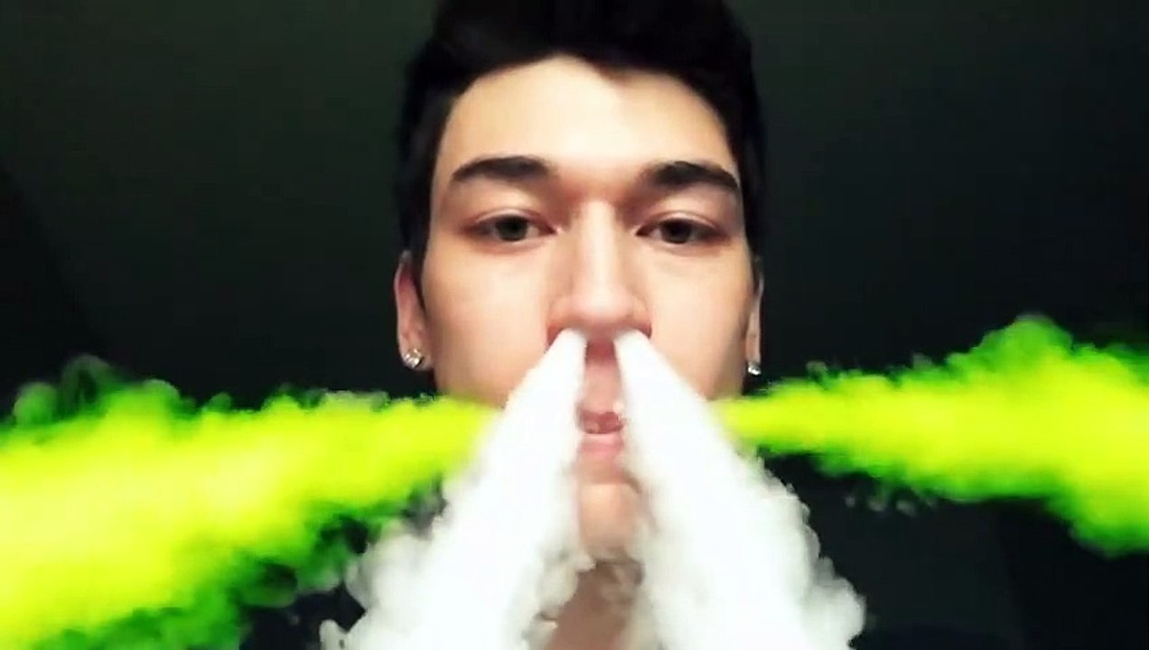 Amazing Smoking Skills of the boy