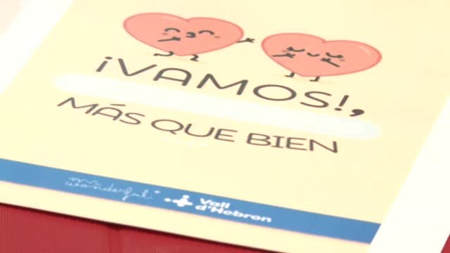 La Vall d'Hebrón cubre con dibujos los sueros de quimioterapia